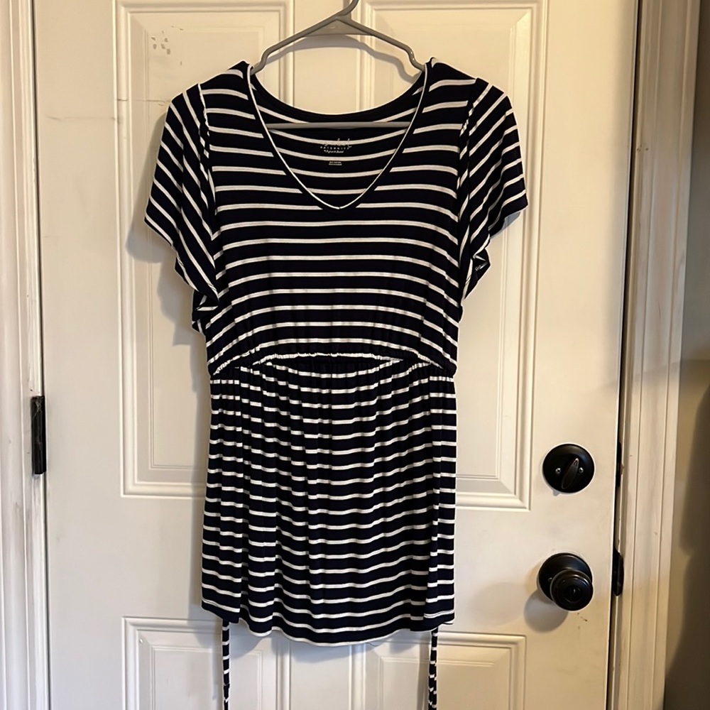 Blue and white striped short sleeve tie waist maternity shirt